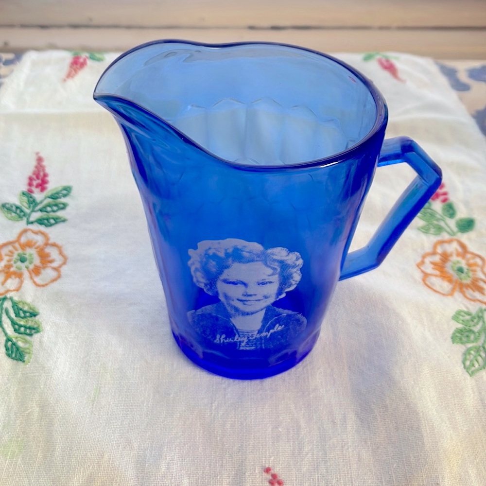 Hazel-Atlas Blue Shirley Temple Creamer